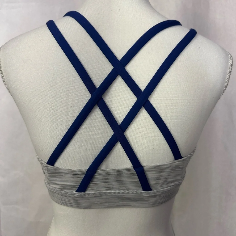 Lululemon Athletica Black Striped Sports Bra - Picture 2 of 6